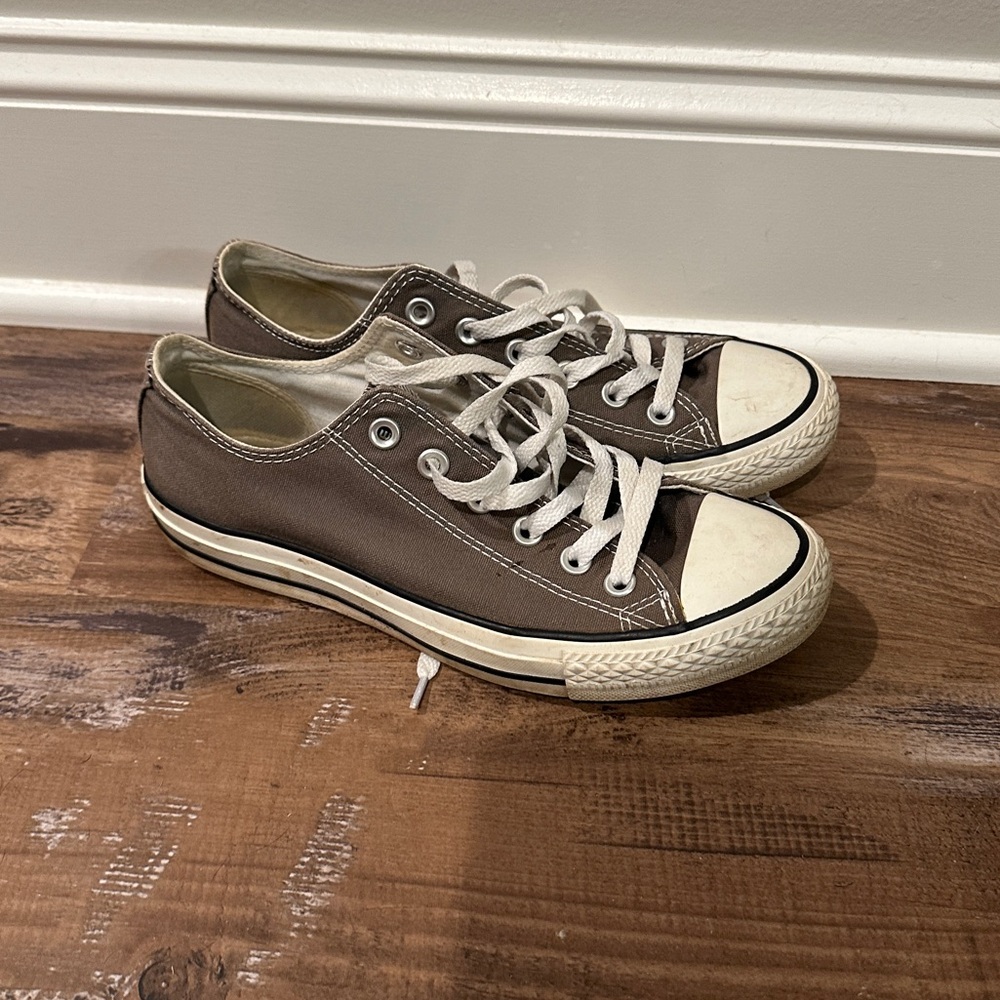 Gray Converse